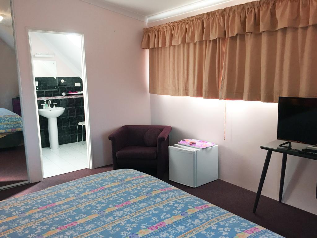 بيرث Aarn House B&B Airport Accommodation المظهر الخارجي الصورة