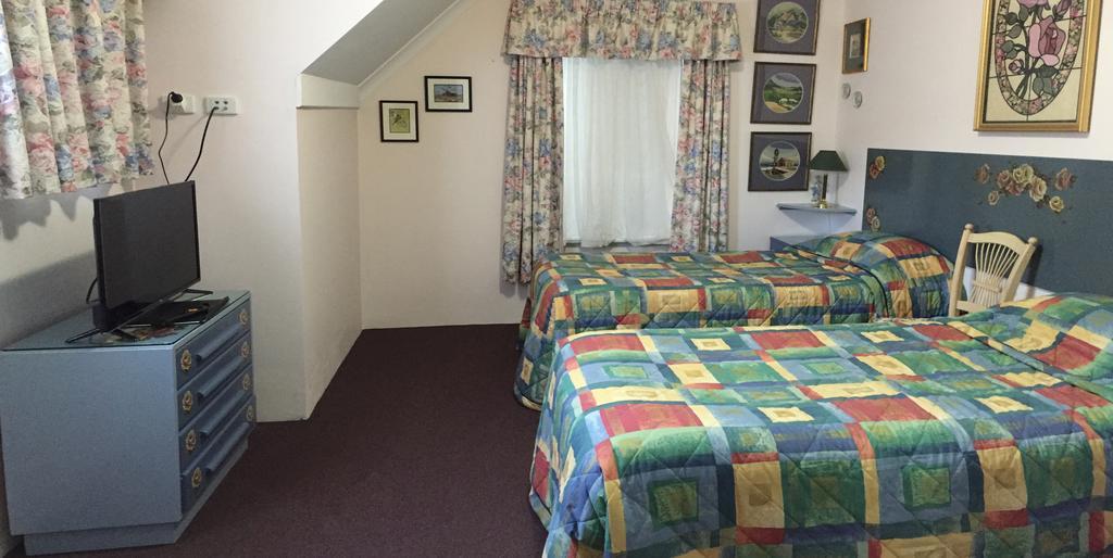 بيرث Aarn House B&B Airport Accommodation المظهر الخارجي الصورة